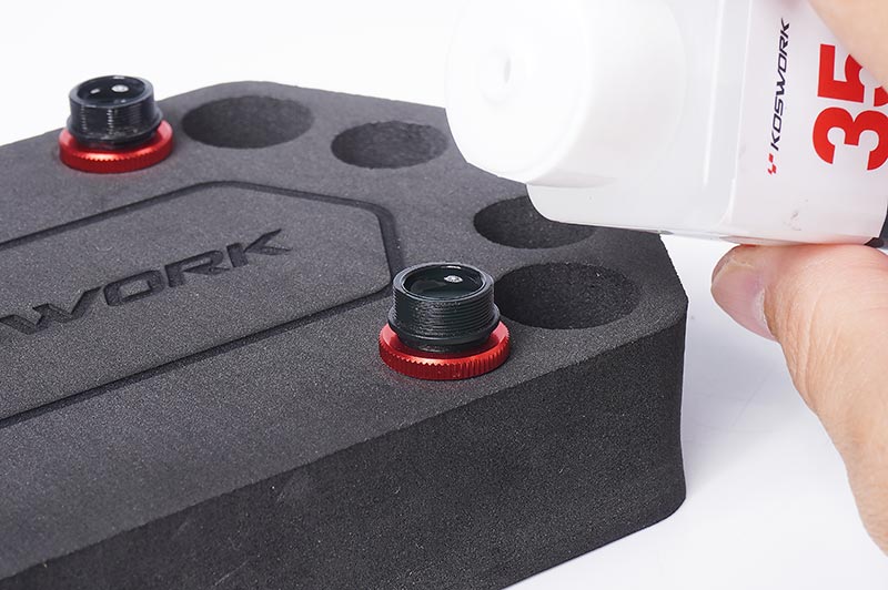 Koswork Wartungsstand H30 206x110mm (On-Road 1:8-1:10) KOS13026