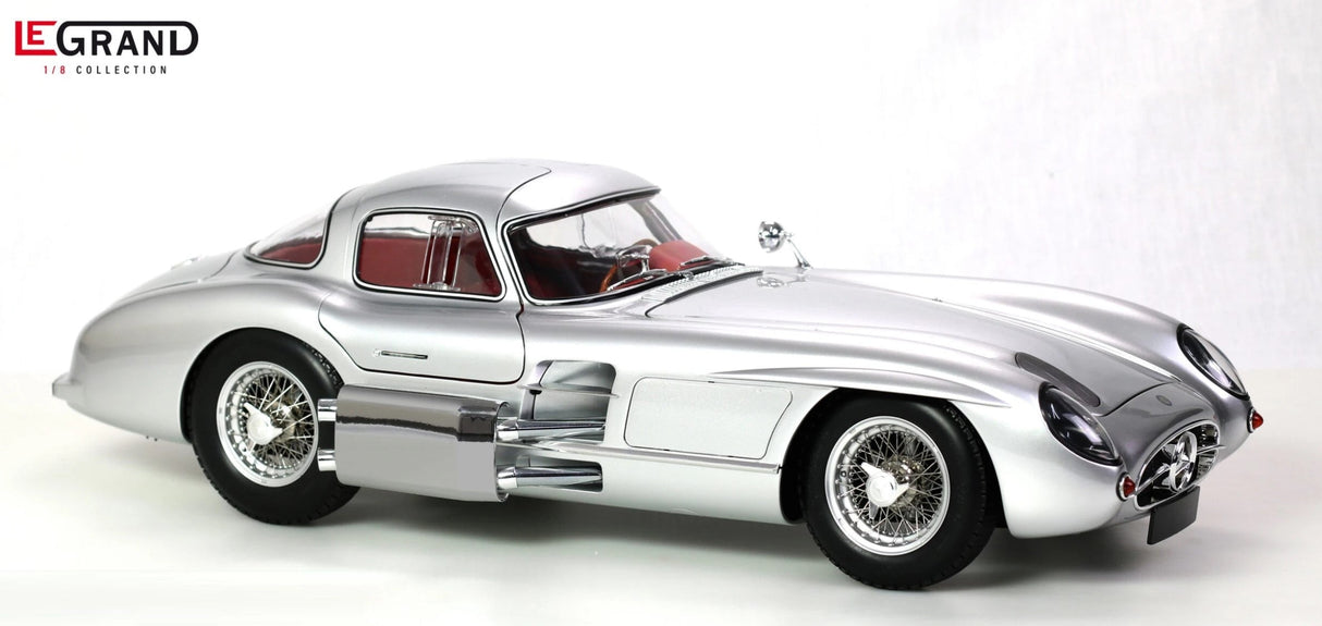 LEGRAND Mercedes-Benz 300 SLR Uhlenhaut Coupé – Maßstab 1:8 - LE105