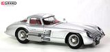 LEGRAND Mercedes-Benz 300 SLR Uhlenhaut Coupé – Maßstab 1:8 - LE105