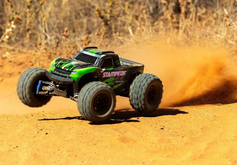 TRAXXAS STAMPEDE 4X4 1/10 STADIUM TRUCK RTR BL-2S BRUSHLESS HD-TEILE - 60 Km/h